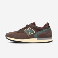New Balance M770