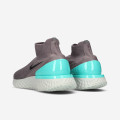 Nike Rise React Flyknit