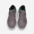Nike Rise React Flyknit