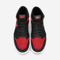 Air Jordan 1 Retro High Flyknit