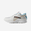Reebok Pyro