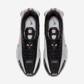 Nike Shox R4
