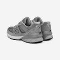 New Balance 990v5