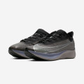 Nike Zoom Fly 3
