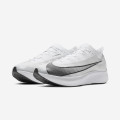 Nike Zoom Fly 3