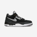Air Jordan 3 Retro Tinker