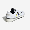 adidas Torsion Comp