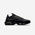 Nike Air Max Plus Decon 'Triple Black' - CD0882-001