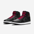 Air Jordan 1 Retro High OG 'Metallic Silver'