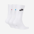 Nike Everyday Essential Crew Socks (3 Pairs)