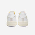Nike Air Force 1 07' LV8