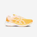 Asics Novablast