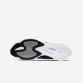 Nike Zoom Gravity