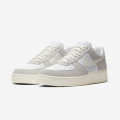Nike Air Force 1 LV8