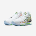 Nike LeBron 17 "Command Force"