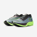Nike ZoomX Vaporfly NEXT%