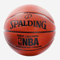 Spalding Grip Control Size 7