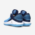 Air Jordan XXXII Low