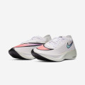 Nike ZoomX Vaporfly NEXT%