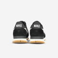 Nike Internationalist
