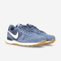 Nike Internationalist