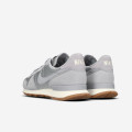 Nike Internationalist